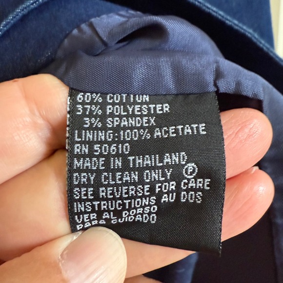 Kasper & Company Denim Blazer - Buttoned‎ Front, Fitted Jacket, Women's Size 8 - Picture 4 of 7